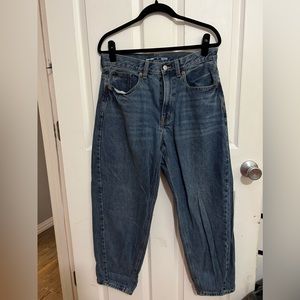 Old Navy Extra High-Rise Balloon Jeans